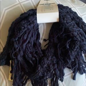 Knit scarf